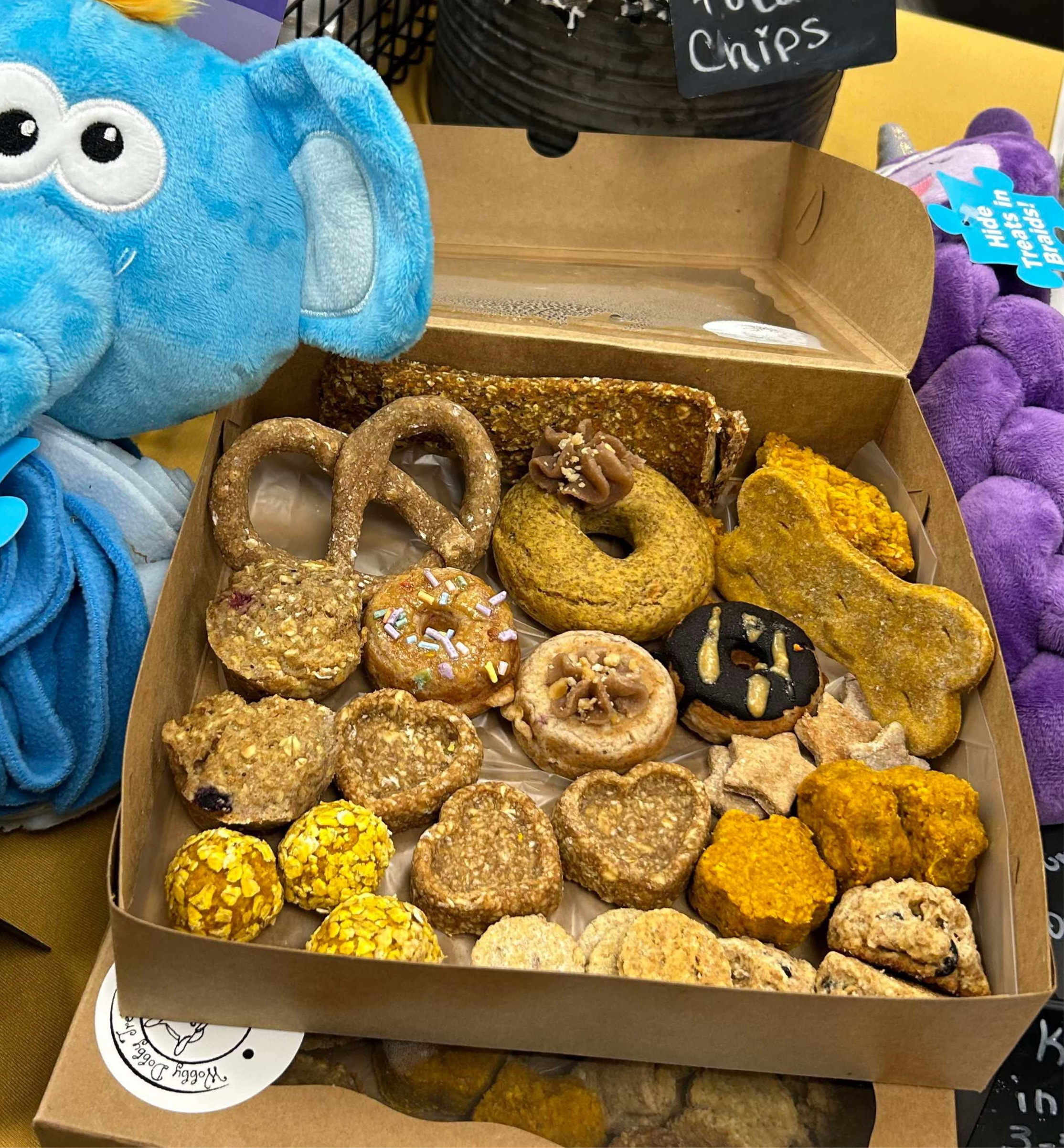 Barkuterie Box